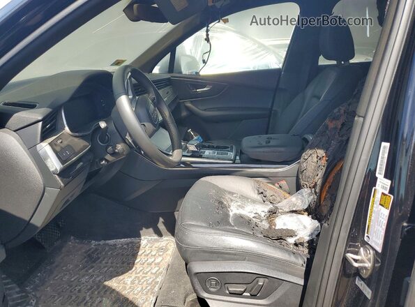 WA1AJAF73MD039783 2021 AUDI Q7 Black წინა სალონის ხედი