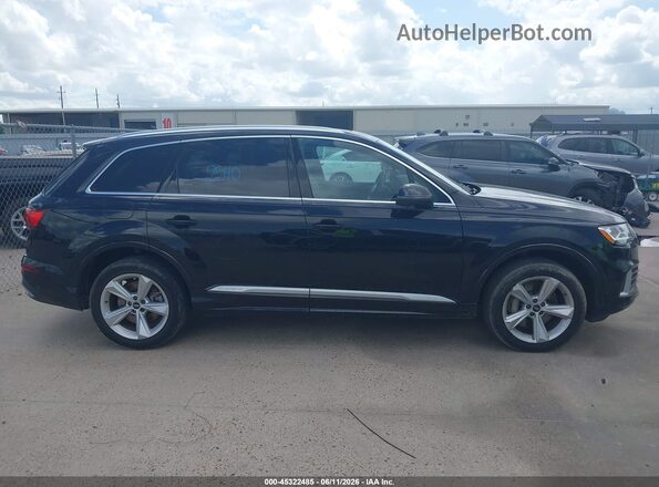WA1AJAF78MD034045 2021 AUDI Q7 Black Vista interior trasera