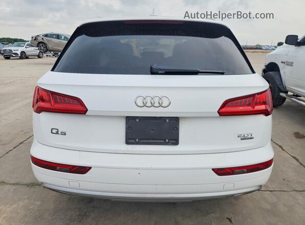 WA1ANAFY0J2016997 2018 AUDI Q5 White Вид ззаду