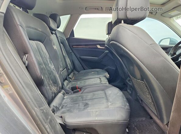 WA1ANAFY0J2095846 2018 AUDI Q5 Gray უკანა სალონის ხედი