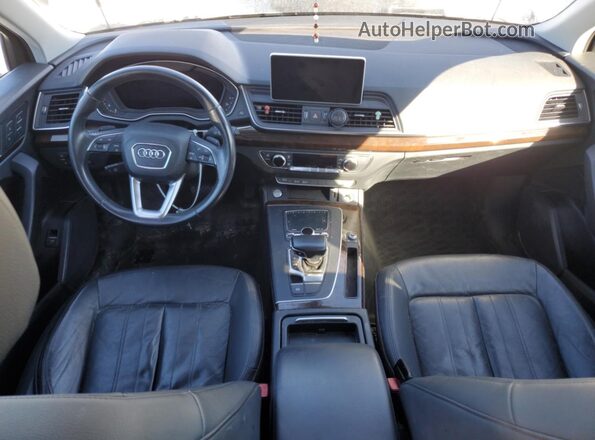 WA1ANAFY0J2194263 2018 AUDI Q5 Silver Առջևի վահանակի տեսք
