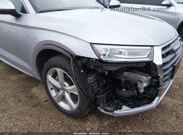WA1ANAFY0L2082212 2020 AUDI Q5 Silver Դիմացի տեսք