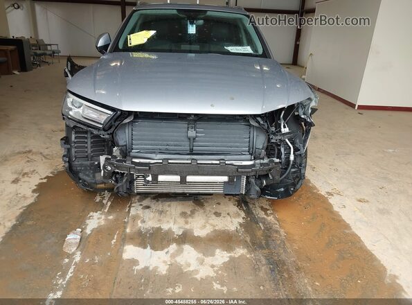WA1ANAFY1J2163166 2018 AUDI Q5 Серебряный Вид спереди