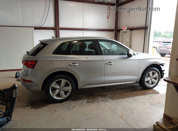 WA1ANAFY1J2163166 2018 AUDI Q5 Серебряный Панорамный вид салона 360°