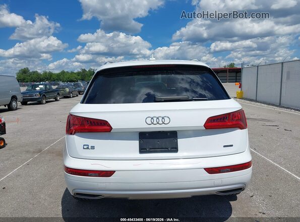 WA1ANAFY1K2118035 2019 AUDI Q5 White 
