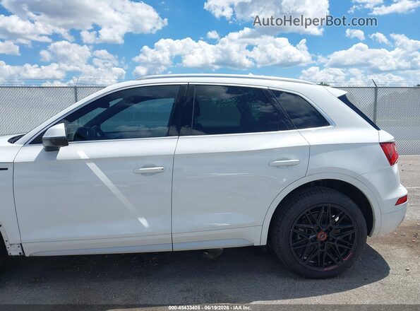 WA1ANAFY1K2118035 2019 AUDI Q5 White 