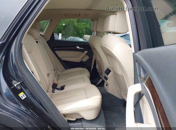 WA1ANAFY1K2143758 2019 AUDI Q5 Black Widok naklejki z numerem VIN
