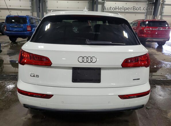 WA1ANAFY1L2106761 2020 AUDI Q5 White უკანა ხედი