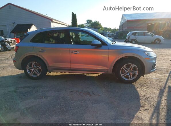 WA1ANAFY2J2014345 2018 AUDI Q5 Silver Vista interior trasera