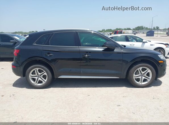 WA1ANAFY2J2165816 2018 AUDI Q5 Черный Вид задней части салона