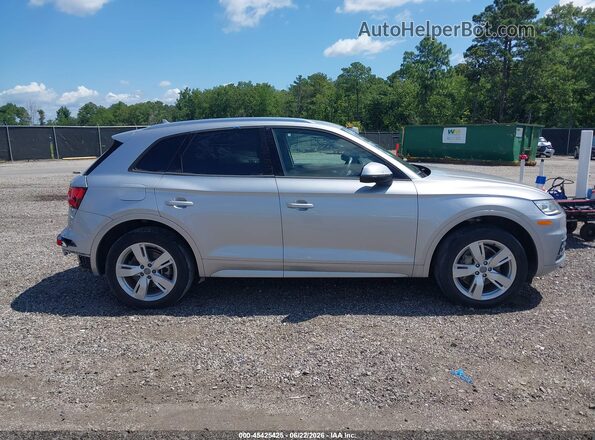 WA1ANAFY2J2193406 2018 AUDI Q5 Silver Widok wnętrza 360 stopni