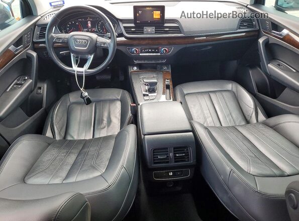WA1ANAFY2L2019385 2020 AUDI Q5 Charcoal წინა პანელის ხედი