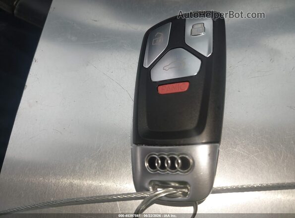WA1ANAFY3J2001071 2018 AUDI Q5 Dark Blue Vista del salpicadero