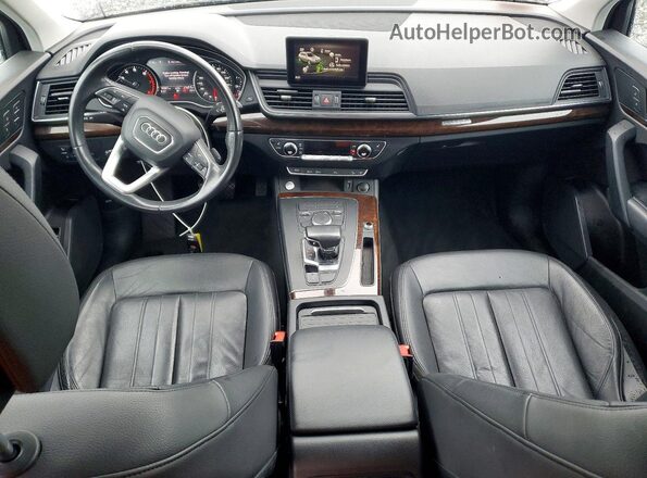 WA1ANAFY3L2056185 2020 AUDI Q5 White Առջևի վահանակի տեսք