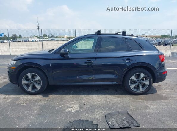 WA1ANAFY3L2084312 2020 AUDI Q5 Dark Blue Widok wnętrza 360 stopni
