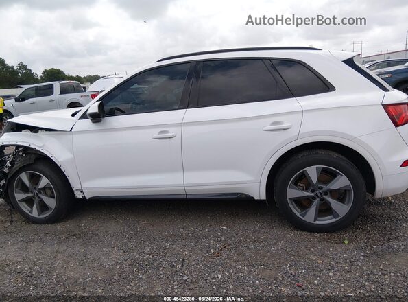 WA1ANAFY3L2085203 2020 AUDI Q5 White სალონის 360-გრადუსიანი ხედი