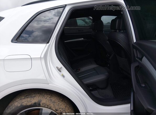 WA1ANAFY3L2085203 2020 AUDI Q5 White VIN კოდის სტიკერის ხედი