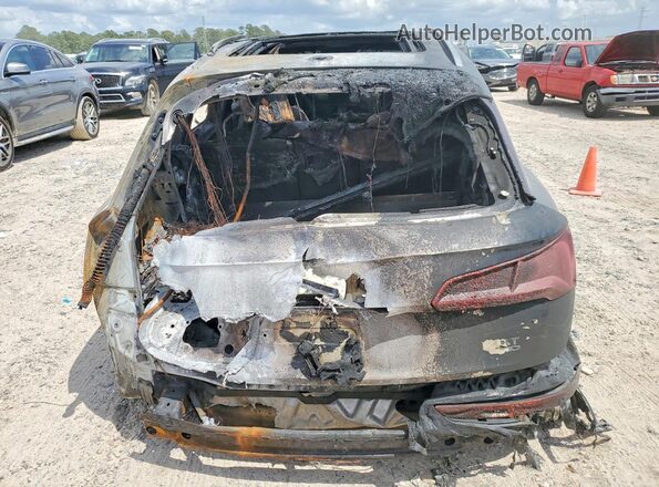 WA1ANAFY4J2045628 2018 AUDI Q5 Burn Rear view