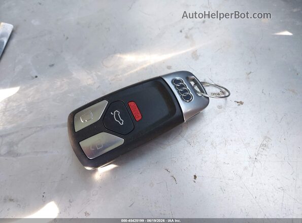 WA1ANAFY4J2183010 2018 AUDI Q5 Gray Առջևի վահանակի տեսք