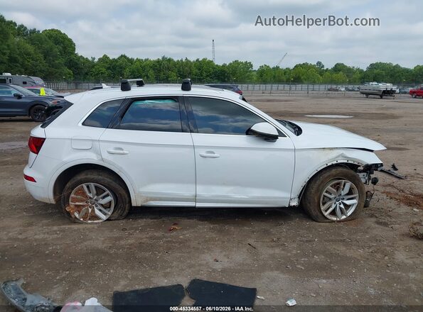 WA1ANAFY6L2024430 2020 AUDI Q5 White Սալոնի հետևի տեսք