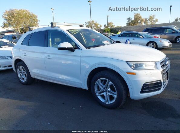 WA1ANAFY7K2087499 2019 AUDI Q5 White 