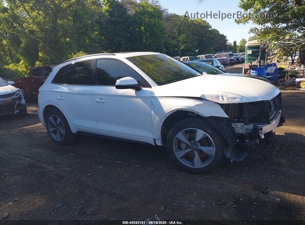 WA1ANAFY7L2091568 2020 AUDI Q5 White Rear interior view