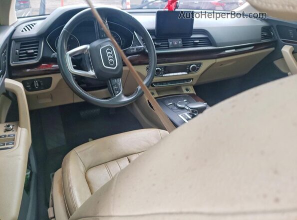 WA1ANAFY8J2008565 2018 AUDI Q5 White 