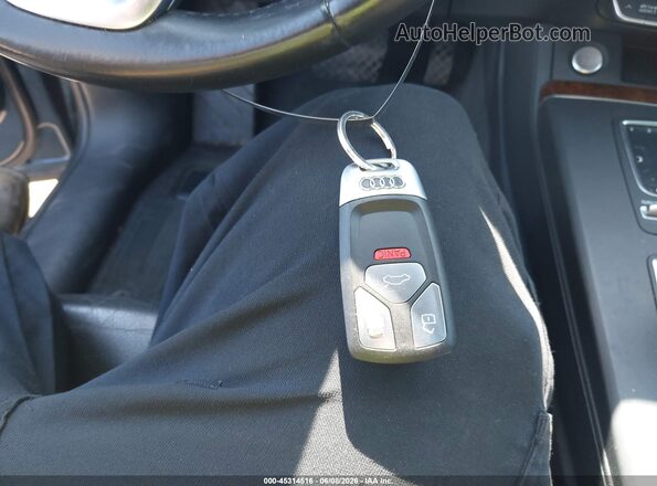 WA1ANAFY8J2010123 2018 AUDI Q5 Blue Вид панелі приладів