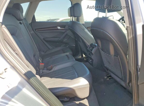 WA1ANAFY8J2173239 2018 AUDI Q5 Silver Rear seats view