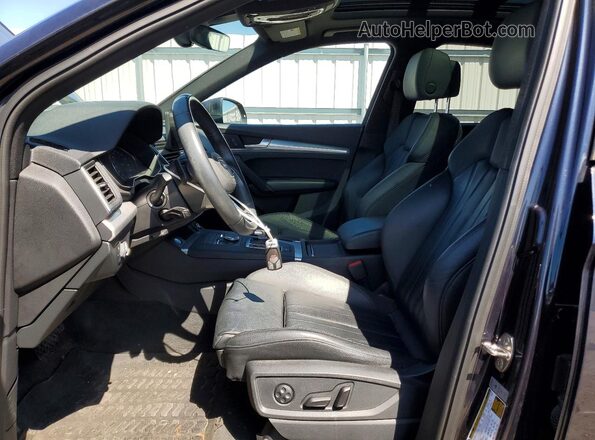 WA1ANAFY9L2088655 2020 AUDI Q5 Blue Front interior view