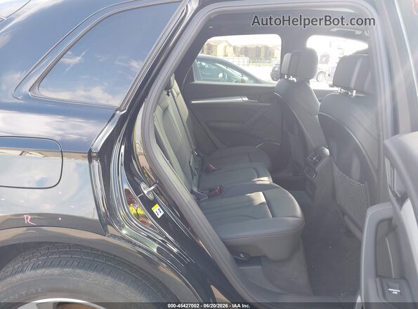 WA1ANAFY9L2105552 2020 AUDI Q5 Black VIN sticker view