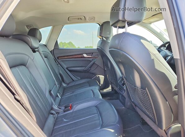 WA1ANAFYXJ2083610 2018 AUDI Q5 Silver 