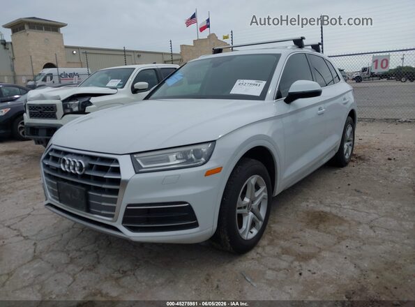 WA1ANAFYXK2045215 2019 AUDI Q5 White Вид спереду