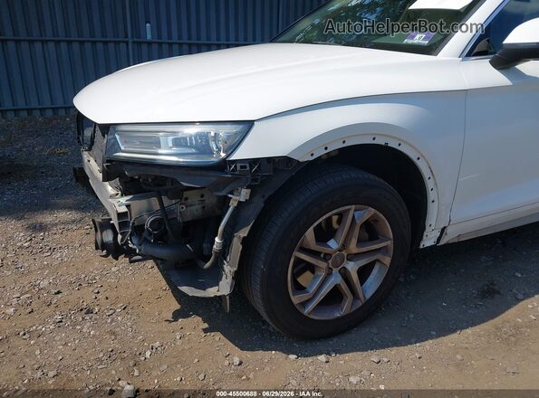 WA1ANAFYXK2135819 2019 AUDI Q5 White 