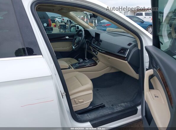 WA1ANAFYXL2012555 2020 AUDI Q5 White Սալոնի դիմացի տեսք