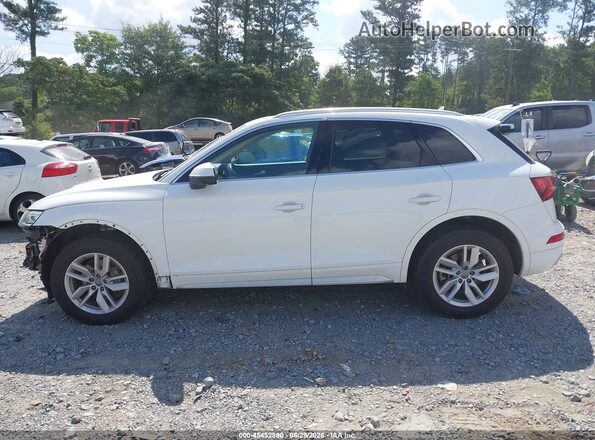 WA1ANAFYXL2058063 2020 AUDI Q5 White 360 interior view