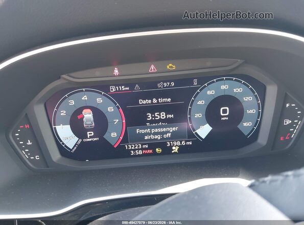 WA1AUCF31R1117132 2024 AUDI Q3 Белый Вид задних сидений