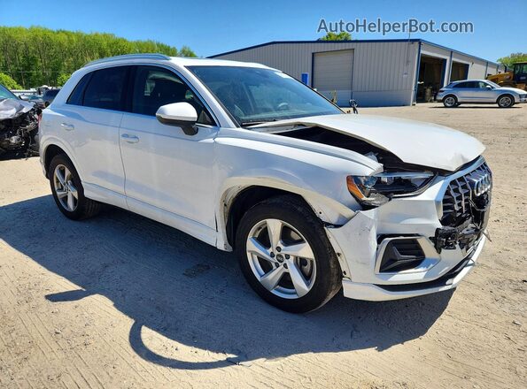 WA1AUCF32M1090418 2021 AUDI Q3 White Передня права чверть
