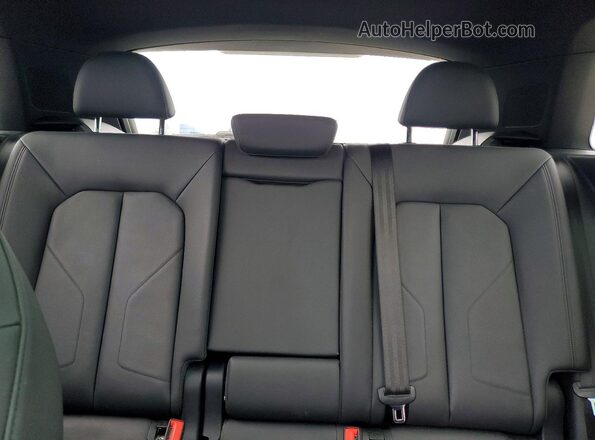 WA1AUCF33M1104780 2021 AUDI Q3 Black Вид задніх сидінь
