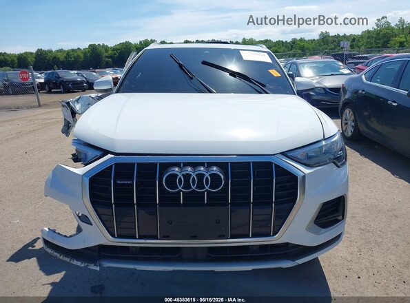 WA1AUCF3XM1096645 2021 AUDI Q3 White Widok wnętrza z tyłu
