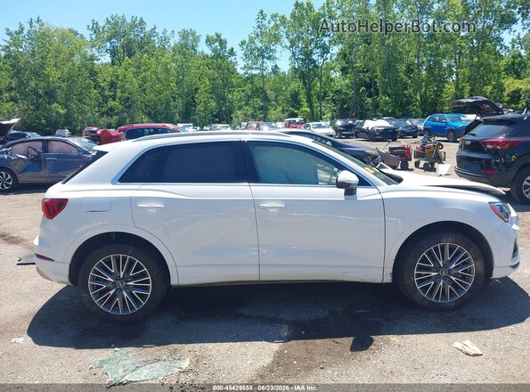 WA1AUCF3XM1152194 2021 AUDI Q3 White Панорамний вид салону 360°