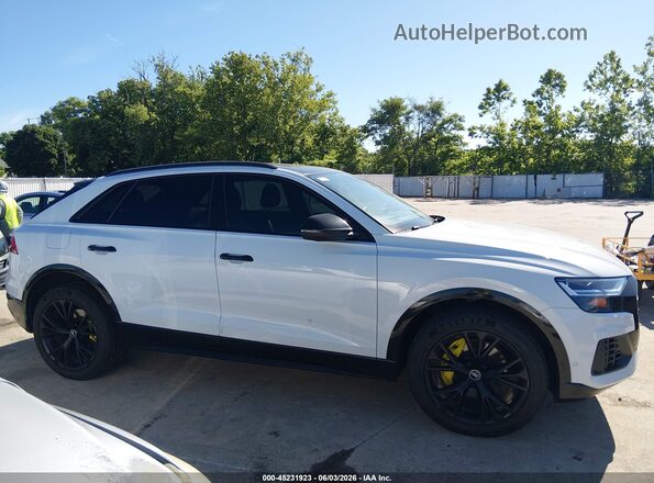 WA1AVAF12MD017273 2021 AUDI Q8 White Vista interior trasera