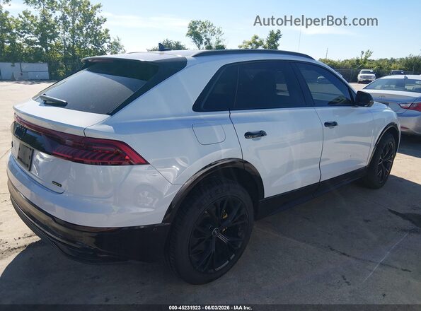 WA1AVAF12MD017273 2021 AUDI Q8 White Trasero derecho