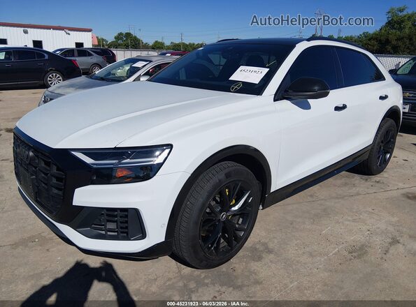 WA1AVAF12MD017273 2021 AUDI Q8 White Vista tres cuartos delantera izquierda