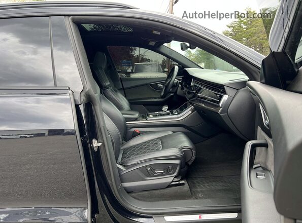 WA1AWBF11MD002900 2021 AUDI SQ8 Black Դիմացի տեսք