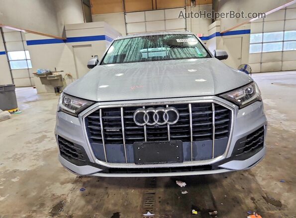 WA1AXBF74ND014722 2022 AUDI Q7 Silver Вид спереду