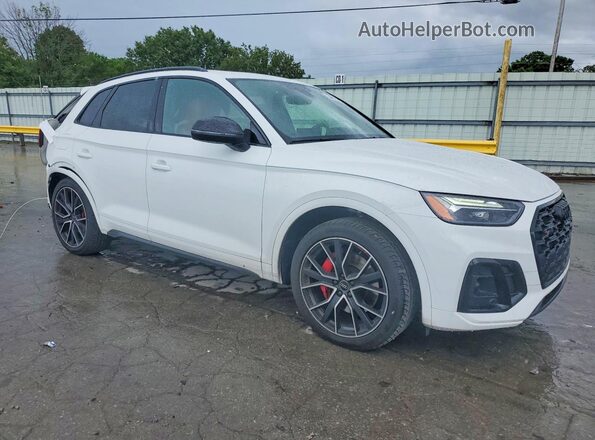 WA1B4AFY1P2178315 2023 AUDI SQ5 White Delantero derecho