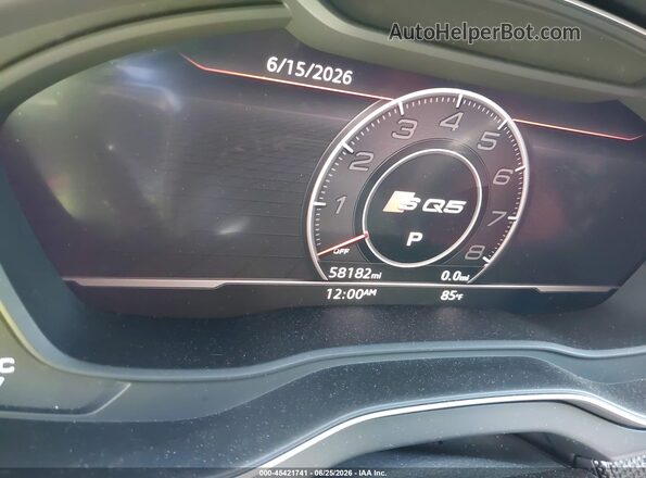 WA1B4AFY2K2095064 2019 AUDI SQ5 Blue Rear seats view