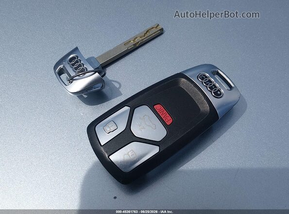 WA1B4AFY2N2049545 2022 AUDI SQ5 Blue Vista del salpicadero
