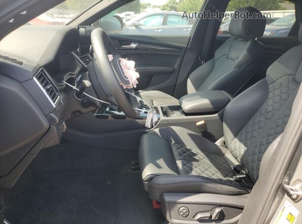 WA1B4AFY2R2152115 2024 AUDI SQ5 Gray Սալոնի դիմացի տեսք